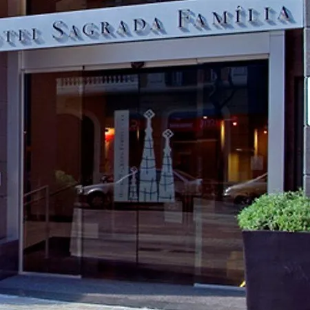 Sagrada Familia Hotel 3*