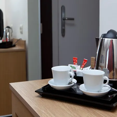 사그라다 파밀리아 호텔 3*