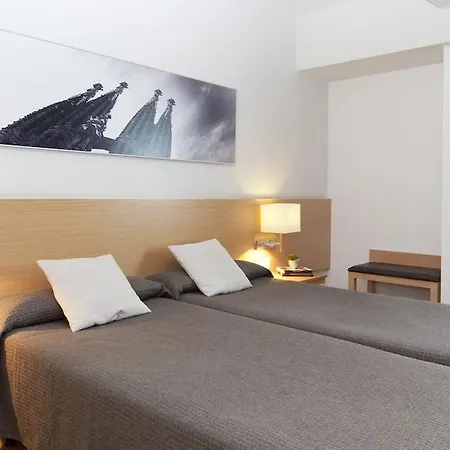 Sagrada Familia Szálloda 3*